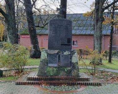 Volkstrauertag.thcr.380x304